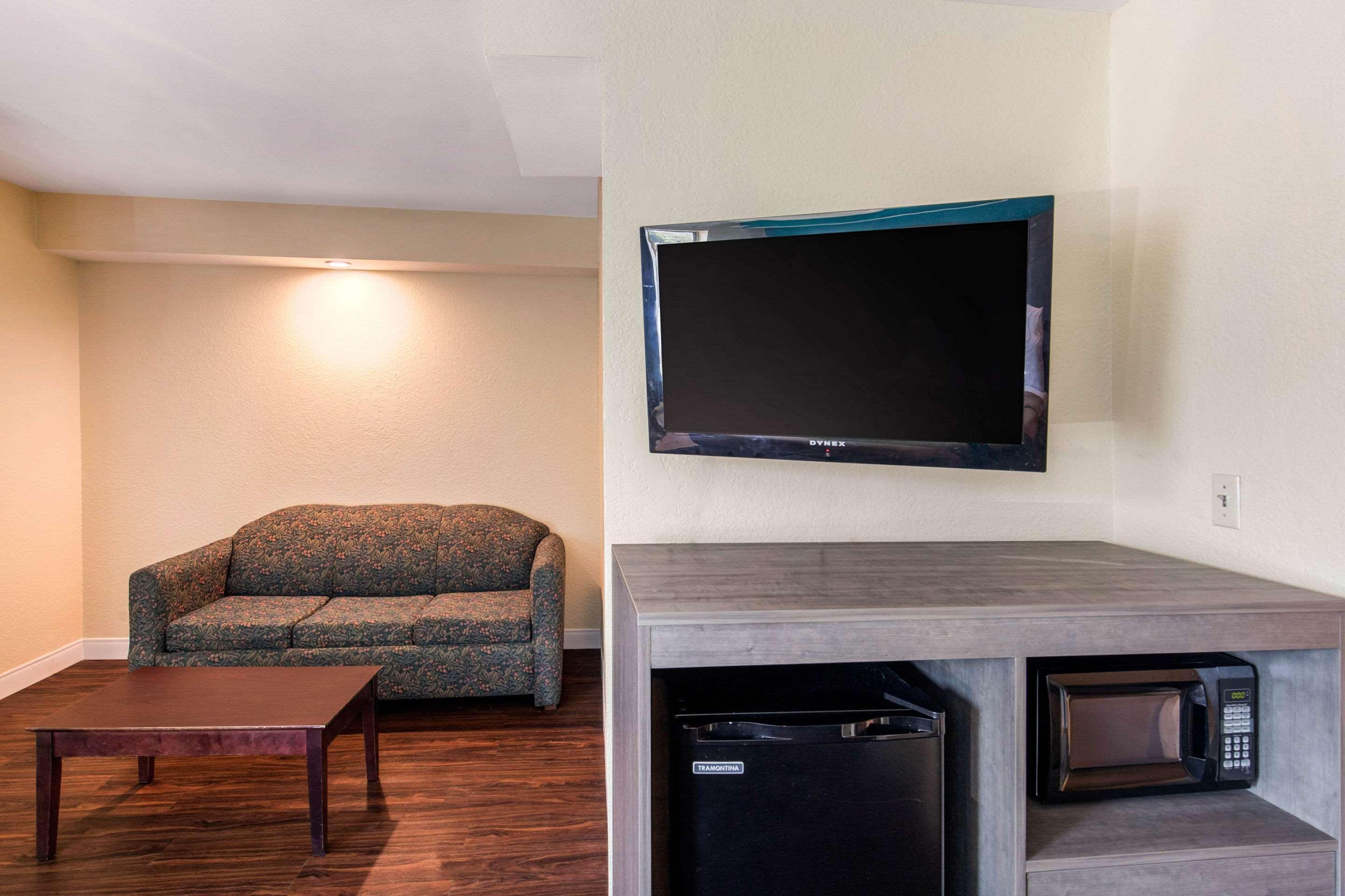 Quality Inn & Suites Richardson-Dallas Eksteriør billede