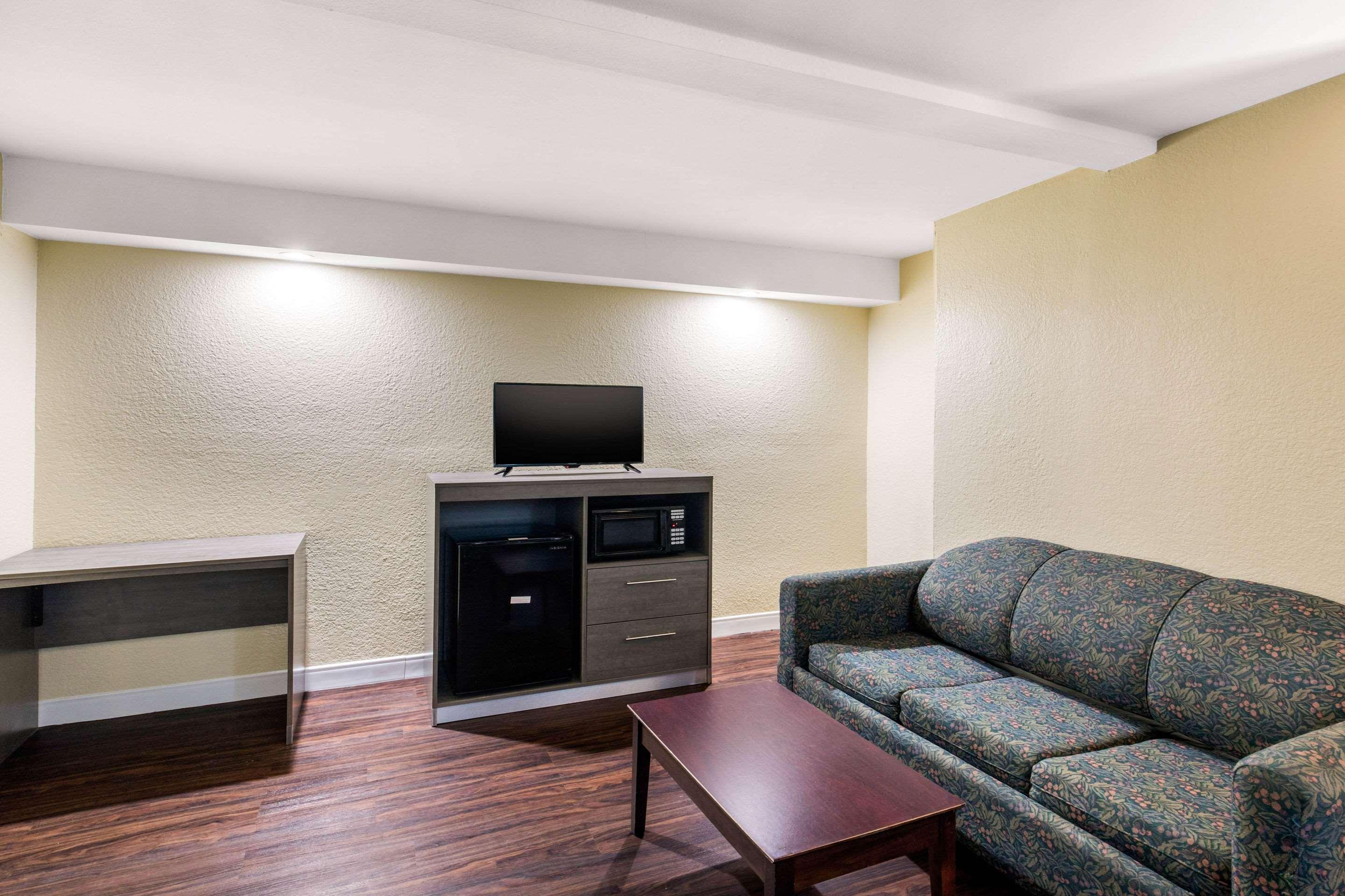 Quality Inn & Suites Richardson-Dallas Eksteriør billede