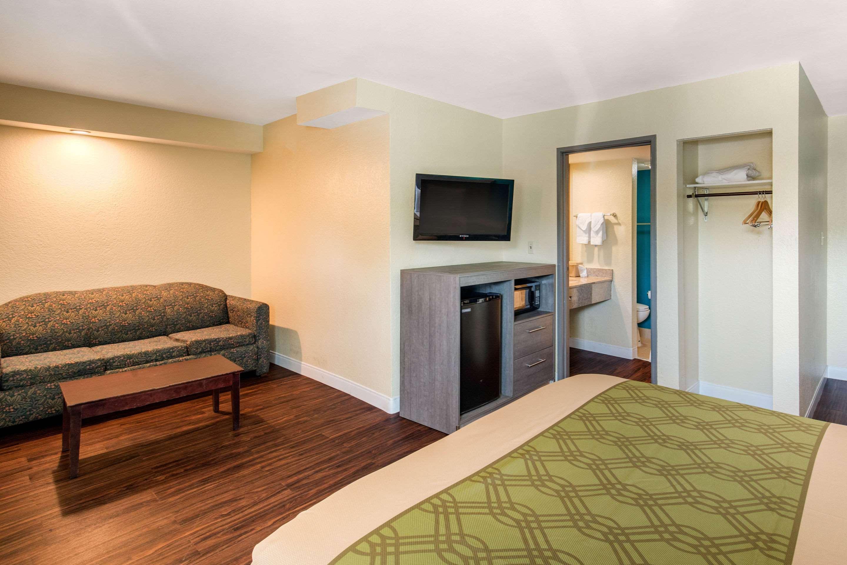 Quality Inn & Suites Richardson-Dallas Eksteriør billede